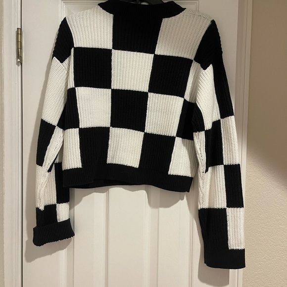 Grey lab checker board sweater brand new - Picture 5 of 5